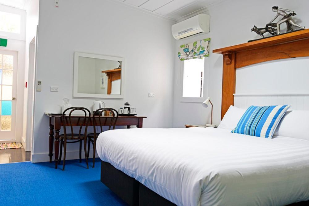 The Old Oak Boutique Hotel Mangonui Exterior foto