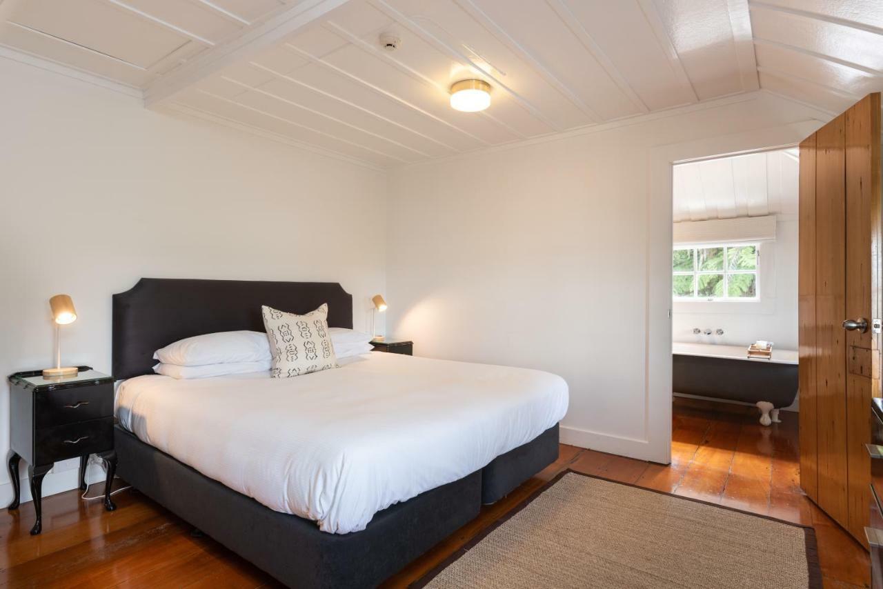 The Old Oak Boutique Hotel Mangonui Exterior foto
